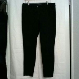 White House Black Market black jeans size 8R
